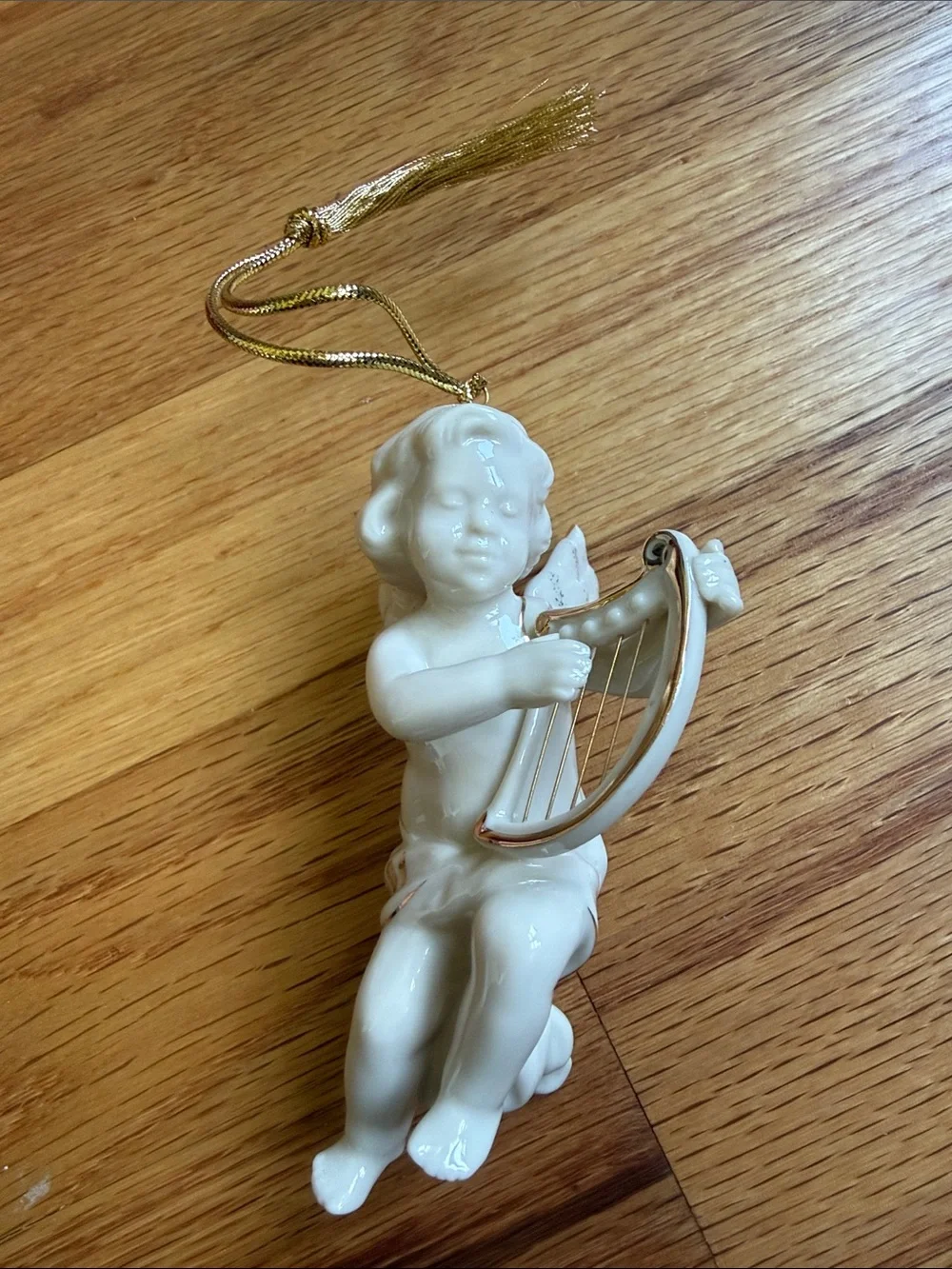 Lenox 2001 Annual Cherub Ornament golf accents new in box
